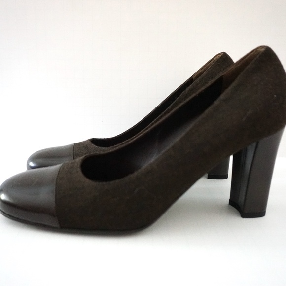 Chanel Brown Camellia Accent Cap Toe Pumps Shoes 39